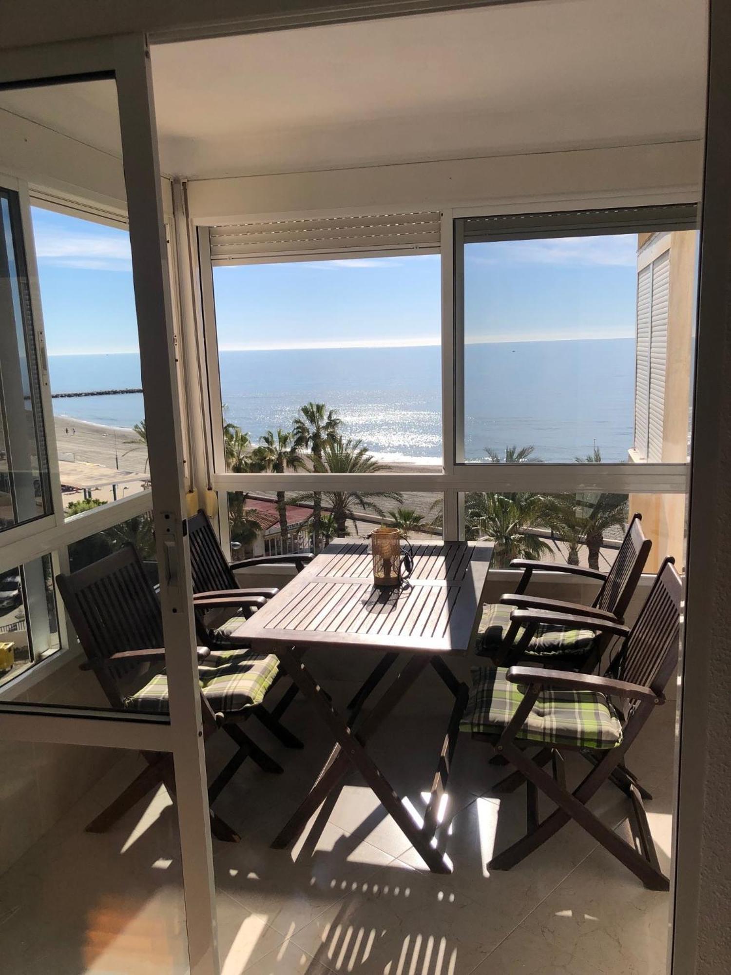 Estudio Mar En Calma, Primera Linea De Playa Con Vistas Al Mar Torrox Exterior foto
